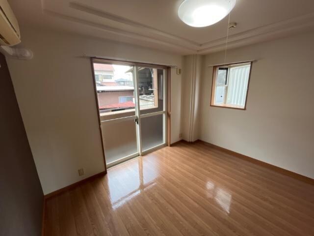 物件内観写真13　(室内)