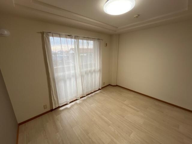 物件内観写真13　(室内)