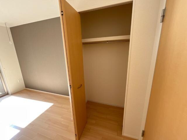 物件内観写真10　(収納)