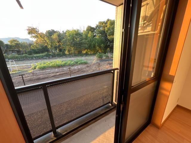 物件内観写真11　(ベランダ)