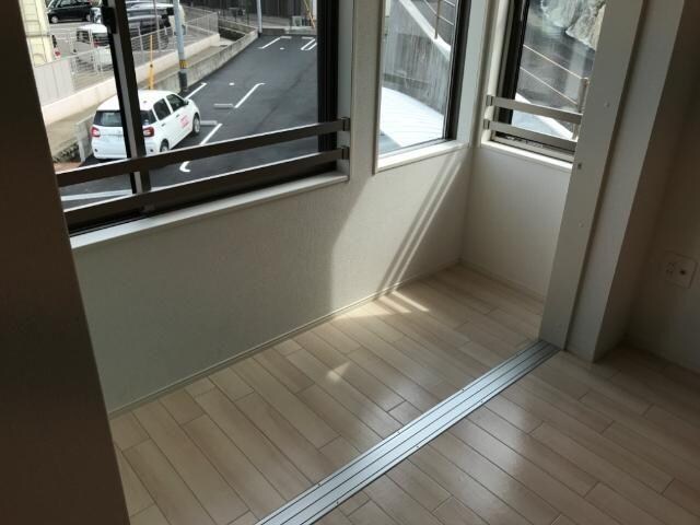 物件内観写真13　(インナーテラス)