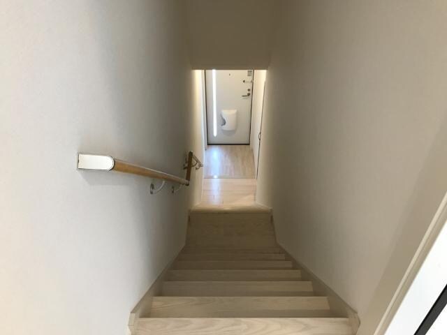 物件内観写真15　(廊下)