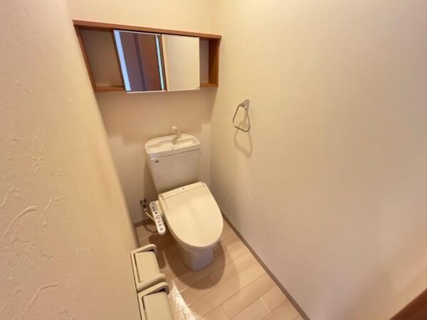 トイレ(トイレ)