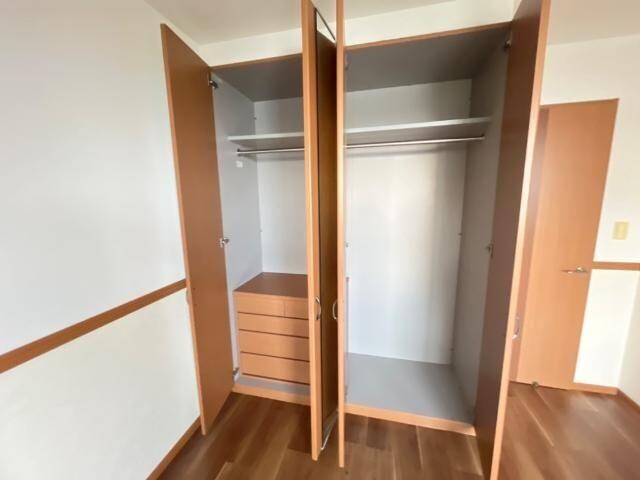 物件内観写真9　(収納)