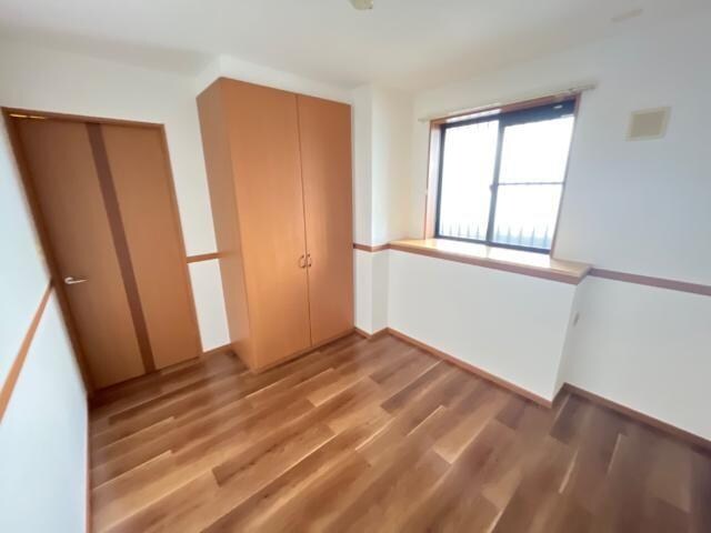 物件内観写真11　(室内)