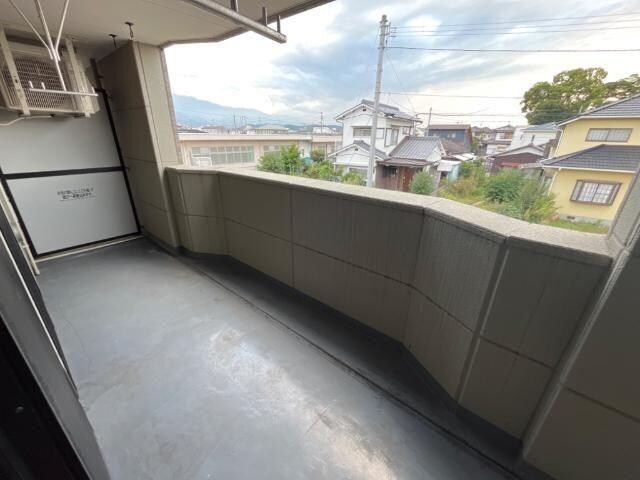 物件内観写真12　(ベランダ)