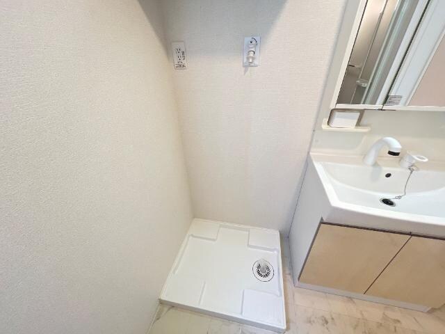 物件内観写真3　(洗濯機置き場)