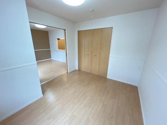 物件内観写真4　(室内)