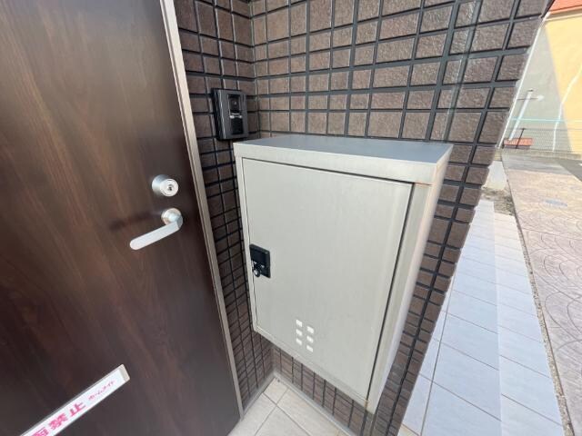 物件内観写真9　(宅配BOX)