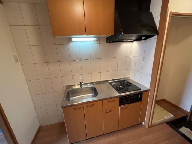 物件内観写真2　(洋室)