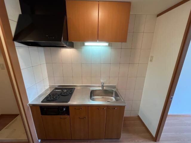 物件内観写真2　(洋室)