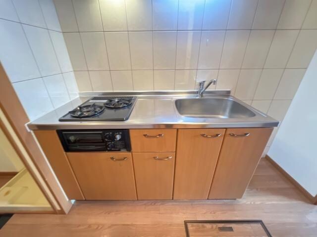 物件内観写真3　(洋室)