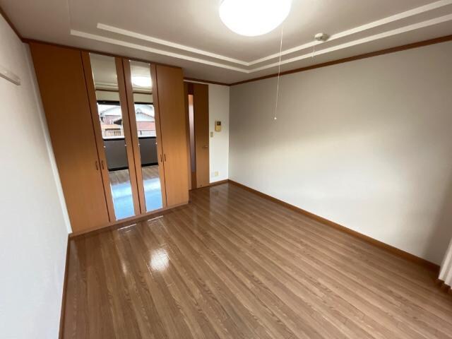 物件内観写真9　(クローゼット)