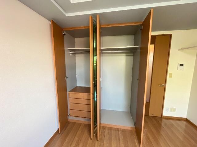 物件内観写真9　(収納)