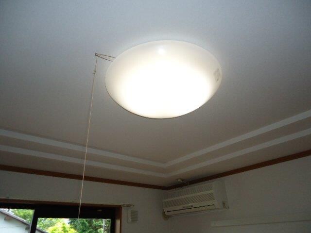 物件内観写真14　(洗濯機置場)