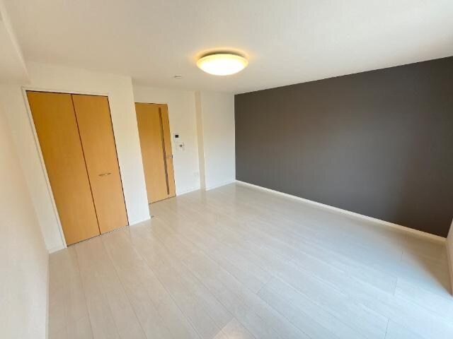 物件内観写真12　(室内)