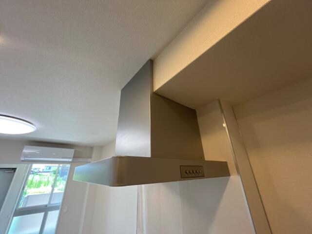 物件内観写真2　(リビング)