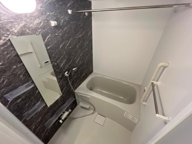 物件内観写真4　(バス／シャワールーム等)