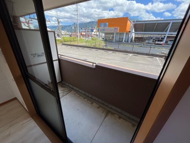 物件内観写真15　(ベランダ)