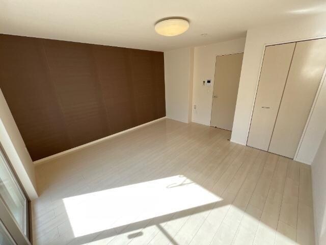 物件内観写真10　(室内)