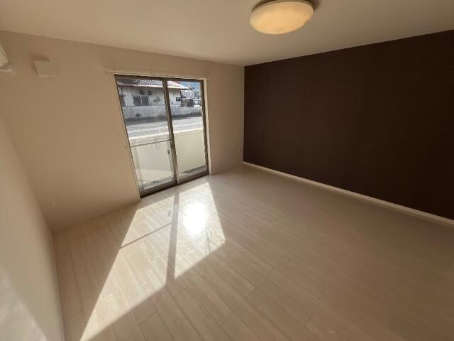 物件内観写真11　(室内)