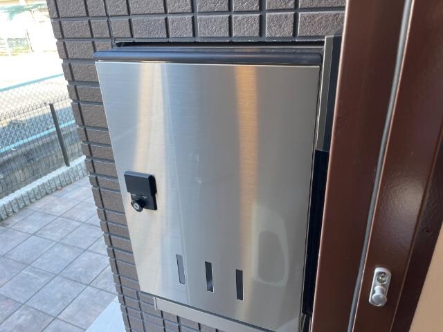 物件内観写真20　(宅配ボックス)