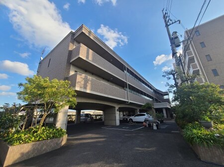 ハートレイクマンション外観写真