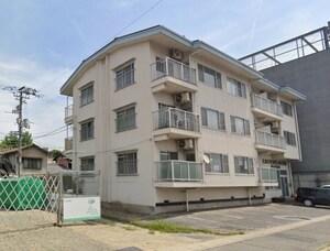 坂上マンション外観写真