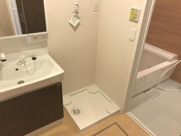その他(洗濯機置場)