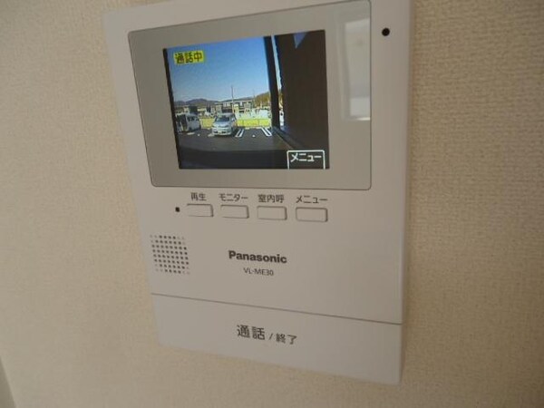 セキュリティ(カメラ付インターホン（イメージ）)