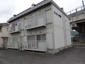 サンライフ中川外観写真