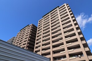 アーバンビュー緑町公園ツインタワー外観写真