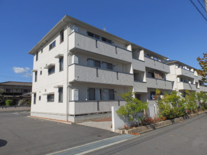 ラグジュアリ松永A