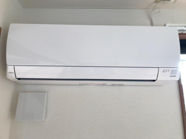 建物設備(エアコン)