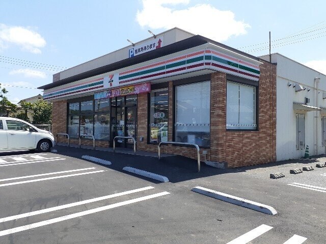 物件外観写真3　(セブンイレブン福山瀬戸店まで400m)