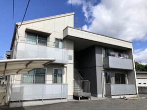 グロリアス外観写真