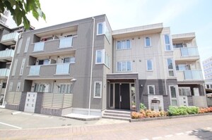 Ｄ-Ｒｅｓｉｄｅｎｃｅ御船町外観写真