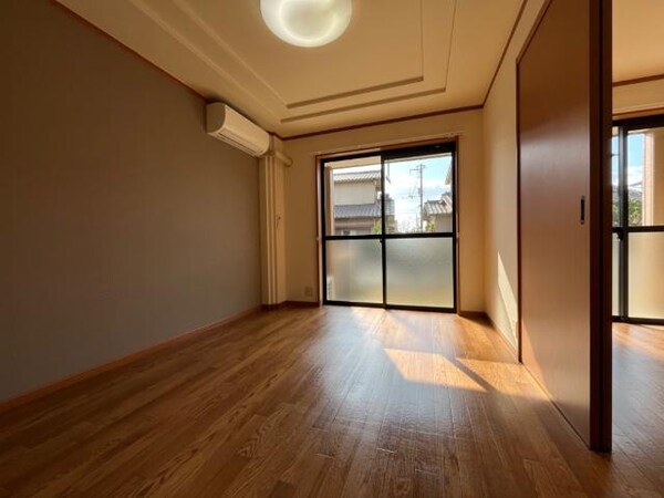 内装他(洋室)