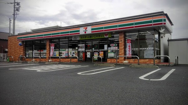 周辺環境(セブンイレブン 福山多治米1丁目店 582m)