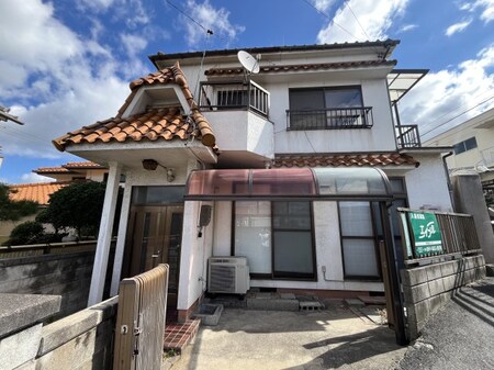 西深津戸建外観写真