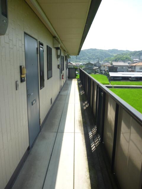 物件内観写真24　(共有スペース)