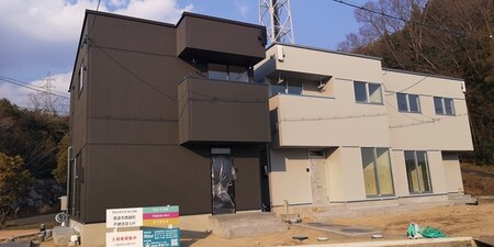 Ｗｉｓｔｅｒｉａ（ウィステリア）外観写真