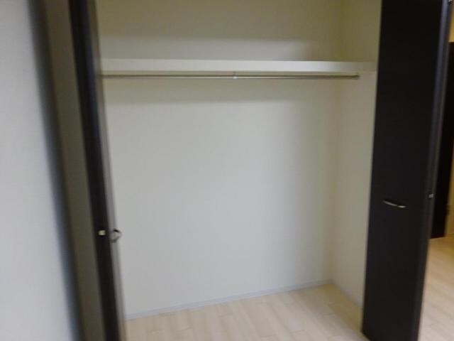 物件内観写真12　(クローゼット)