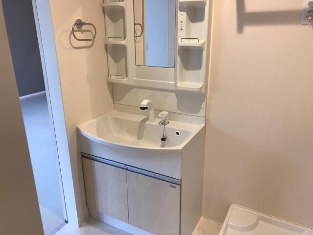 物件内観写真14　(洗髪洗面化粧台)