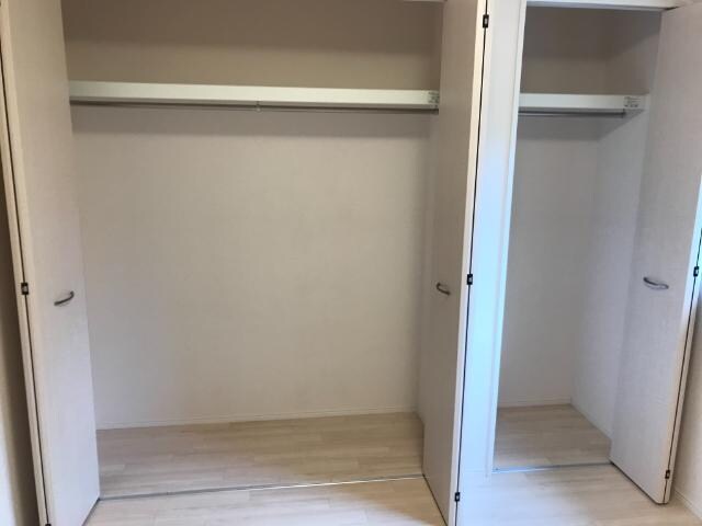 物件内観写真23　(クローゼット)