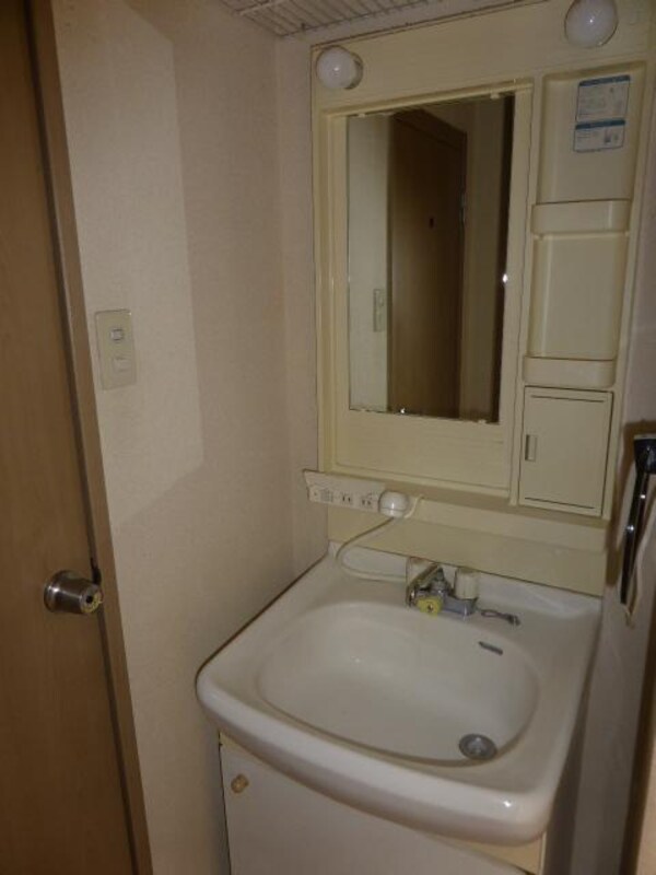 洗面・脱衣所(洗面所)