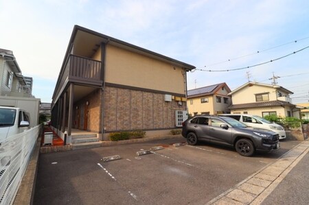 クレドール東尾道外観写真