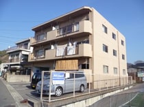 I’Sタウンの外観写真