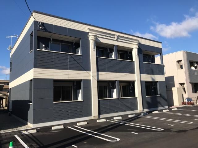 物件外観写真1　(外観写真（昼）)