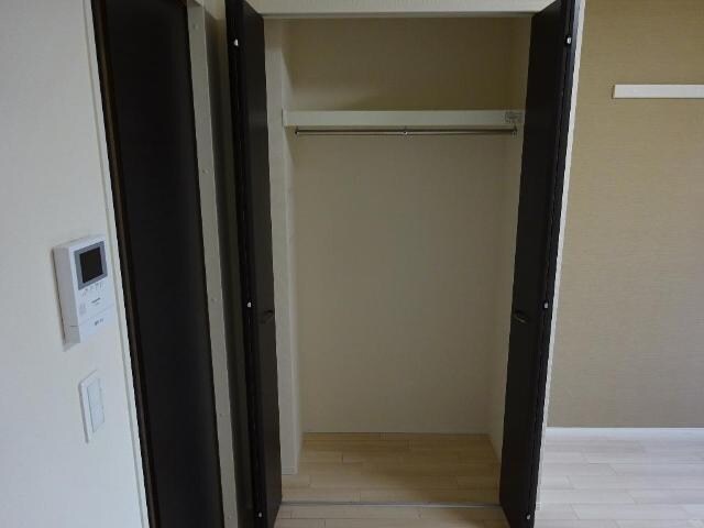 物件内観写真11　(クローゼット)